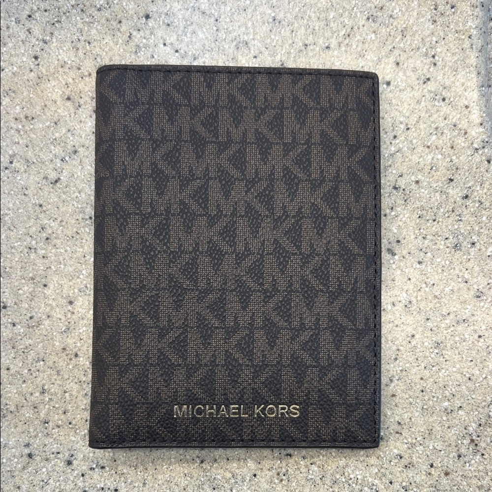 Michael Kors Passport Cover